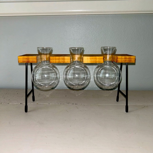 Wood and Glass Plant Holder - Picture 2 of 4